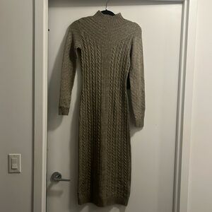 NWT Tahari knitted dress
